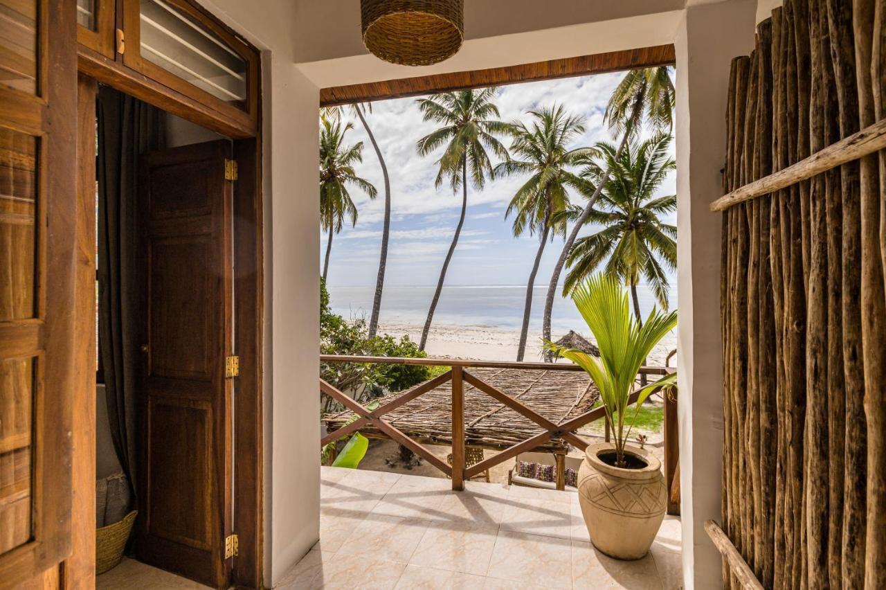 Kima Serviced Beach House & Suites บูจู ภายนอก รูปภาพ