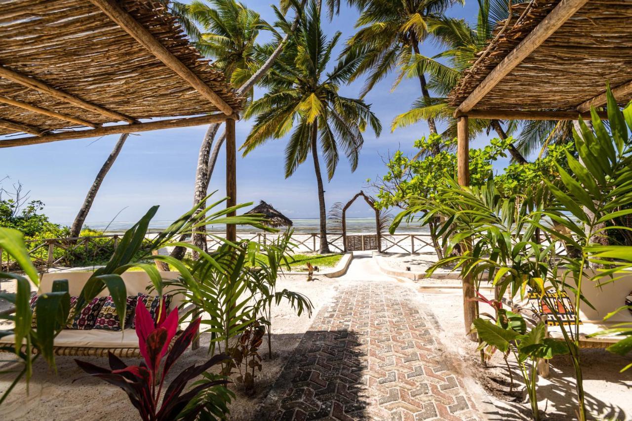 Kima Serviced Beach House & Suites บูจู ภายนอก รูปภาพ
