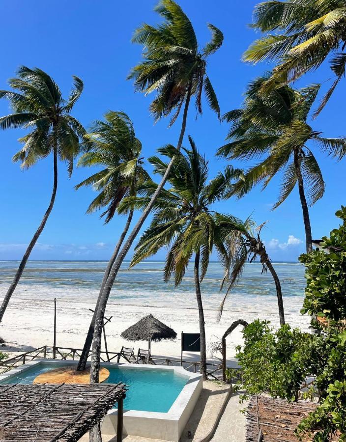 Kima Serviced Beach House & Suites บูจู ภายนอก รูปภาพ