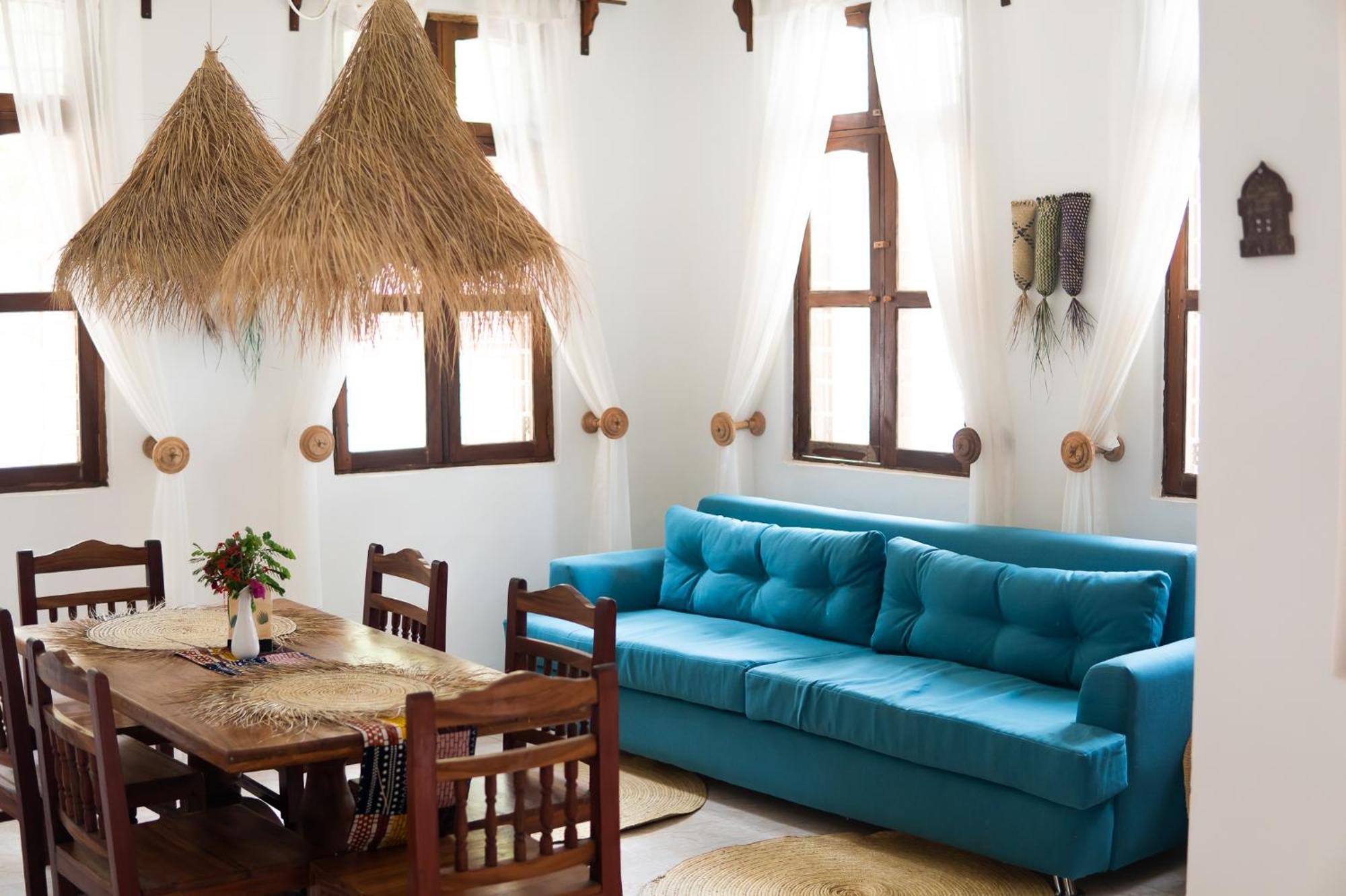 Kima Serviced Beach House & Suites บูจู ภายนอก รูปภาพ