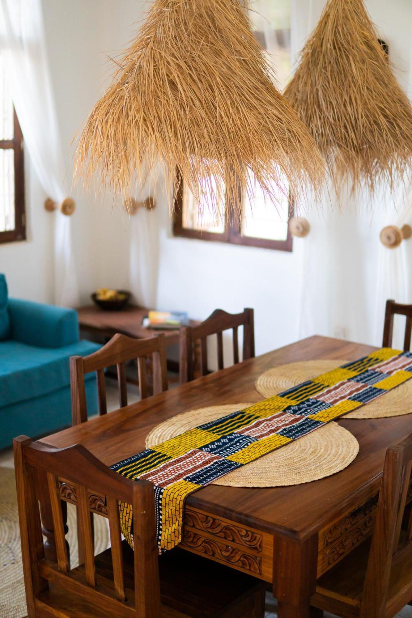 Kima Serviced Beach House & Suites บูจู ภายนอก รูปภาพ